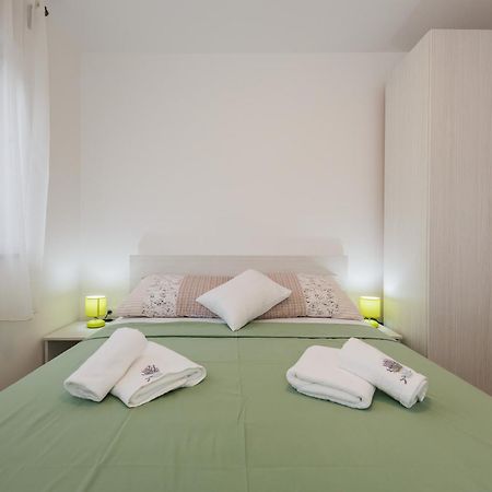 Apartments Mare Trogir Værelse billede