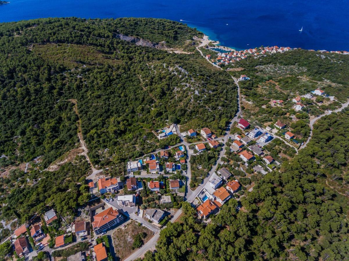 Apartments Mare Trogir Eksteriør billede
