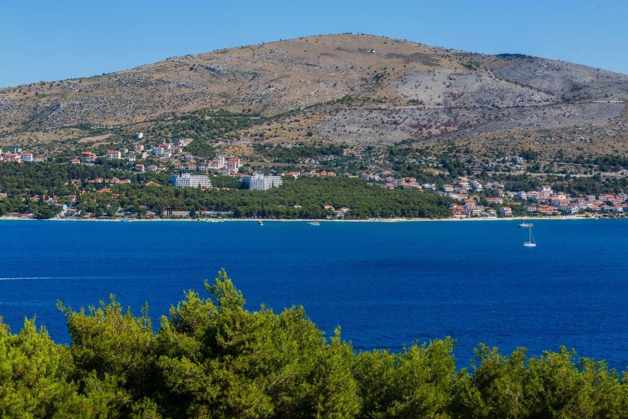 Apartments Mare Trogir Eksteriør billede