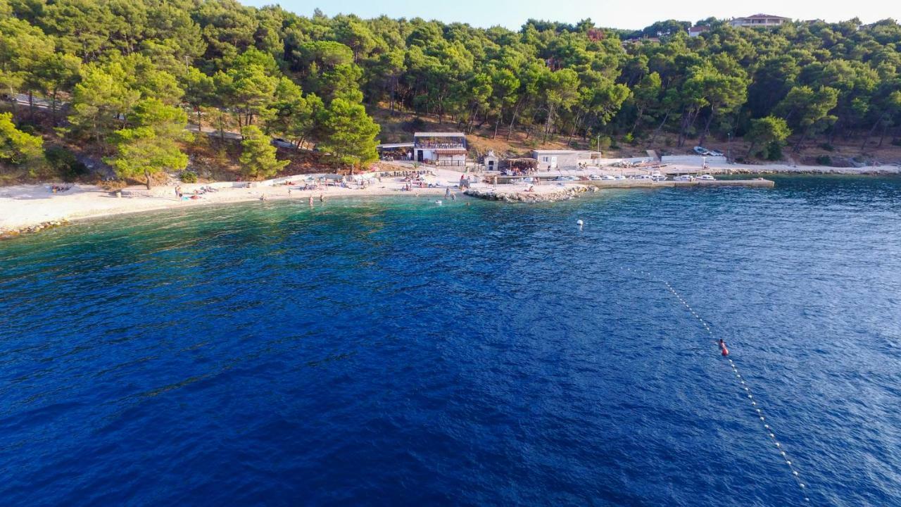 Apartments Mare Trogir Eksteriør billede